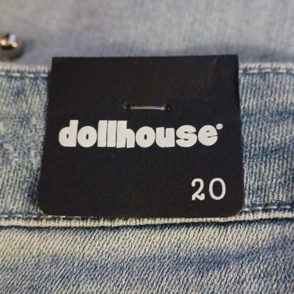 Dollhouse Denim Distress Jeans Skirt With Silver & Pearly Beads. Size 20 - Picture 13 of 16